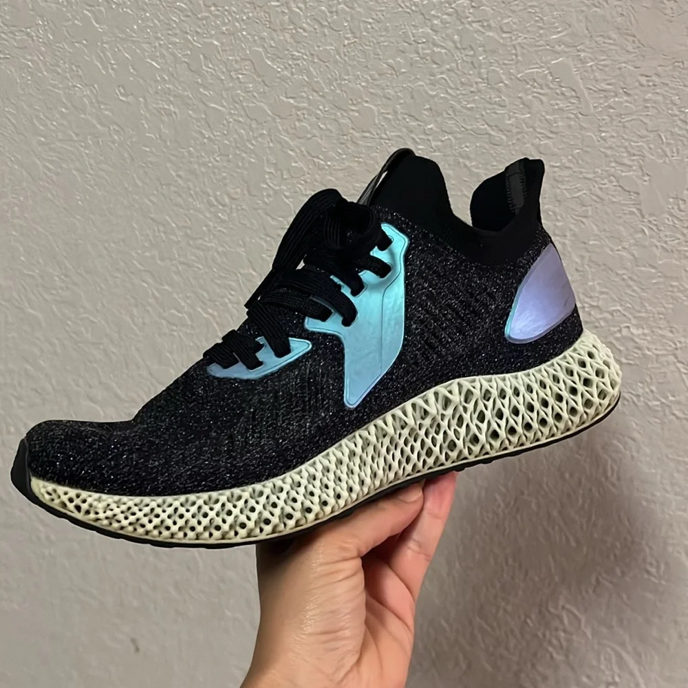 Adidas Men’s Alphaedge 4D in black iridescent size 8‎ running shoes